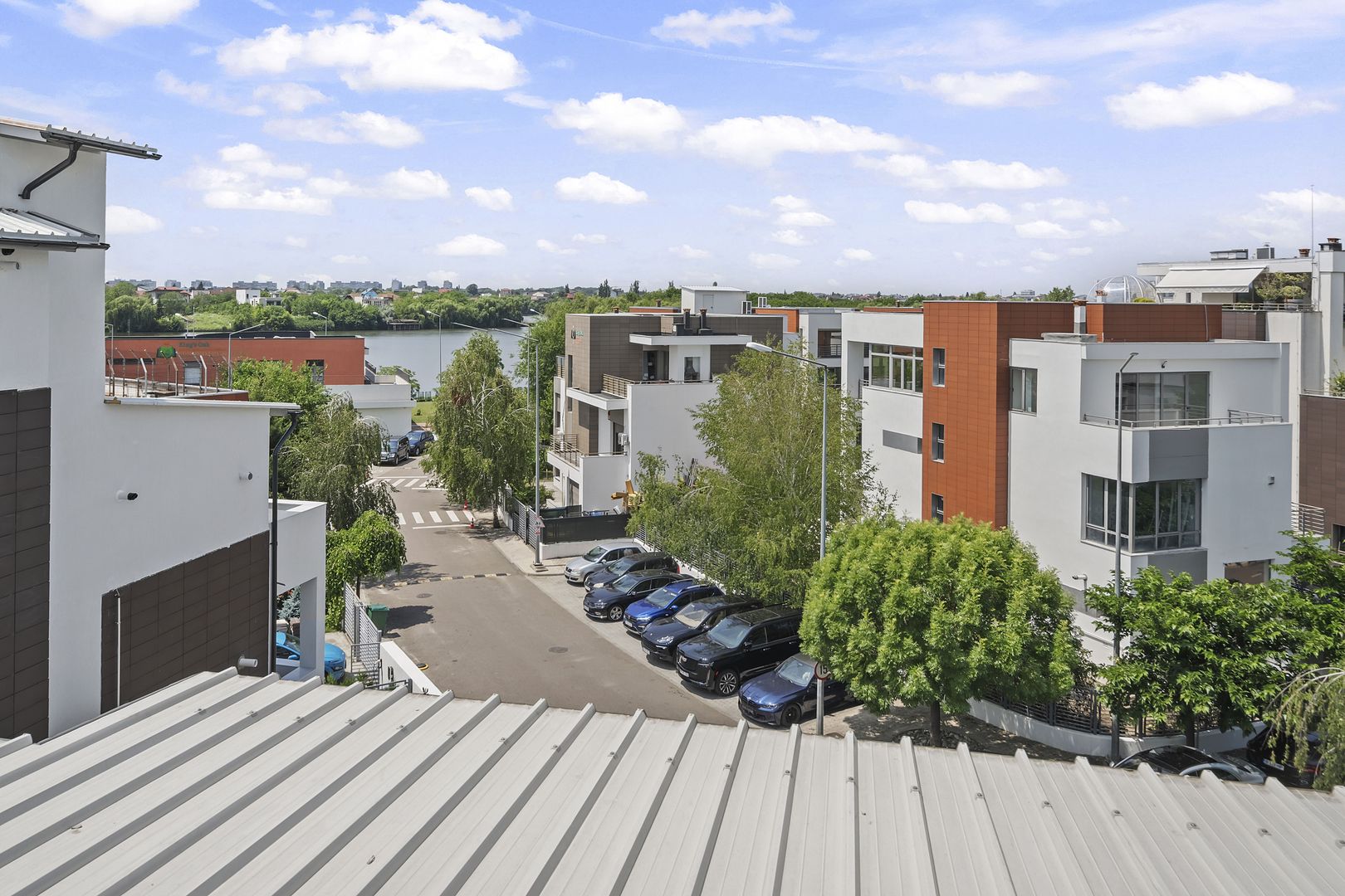 VILA 8 CAMERE - BANEASA - 220MP - COMISION 0% - Poză 18