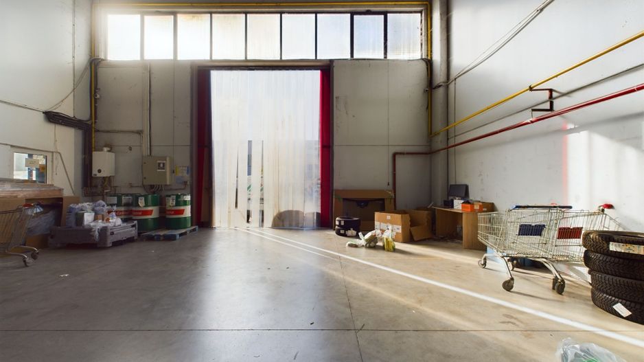 Spațiu industrial cu birouri - Zona Șagului - Poză 13