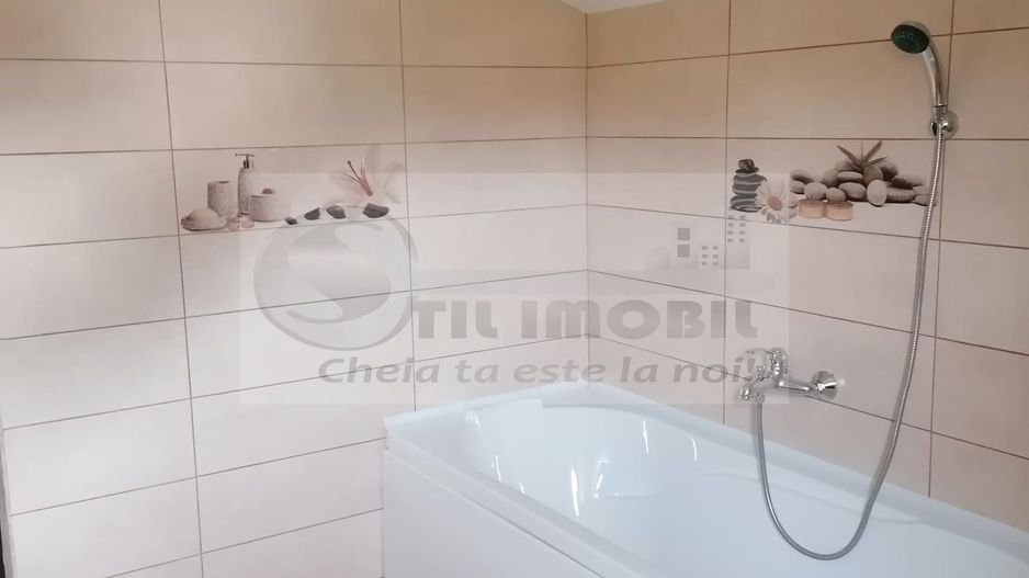 Casa /Vila de inchiriat Bucium - 850 euro - Poză 8