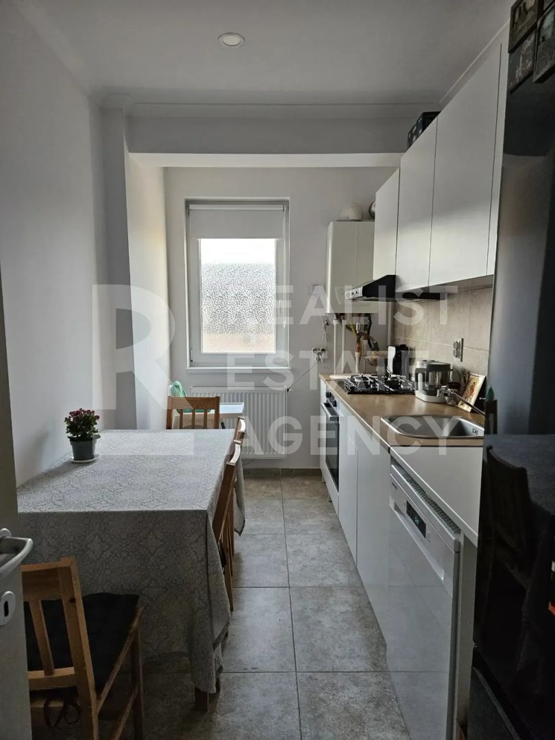 Vânzare, apartament cu 3 camere în zona Militari Residence - Poză 4