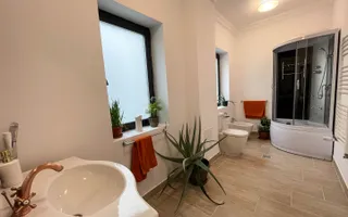 Spatiu de birouri in Vila Interbelica ***104mp utili***// Victoriei - Poză 27