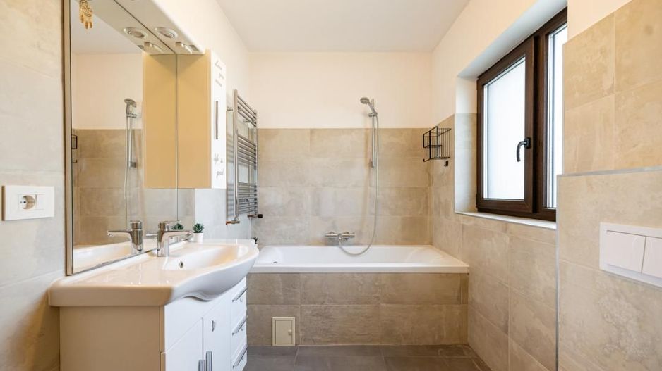 Casa 3 dormitoare si gradina | La limita cu Timisoara zona Braytim | Comision 0% - Poză 31