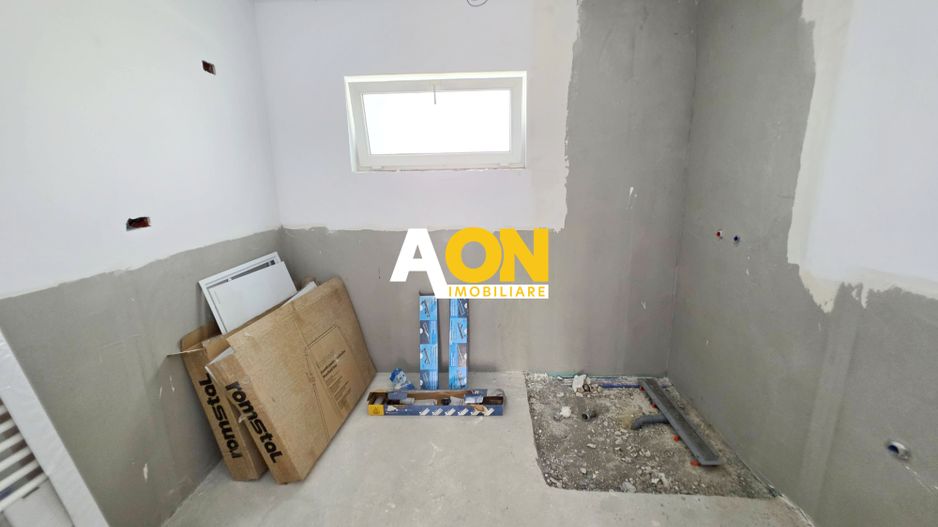 Apartament tip duplex, D+P, 5 camere, la cheie, 450 mp teren, Barabant - Poză 12