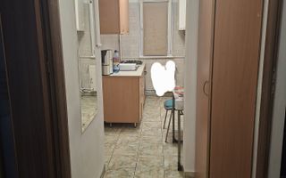 Vând apartament 3 camere - Poză 5