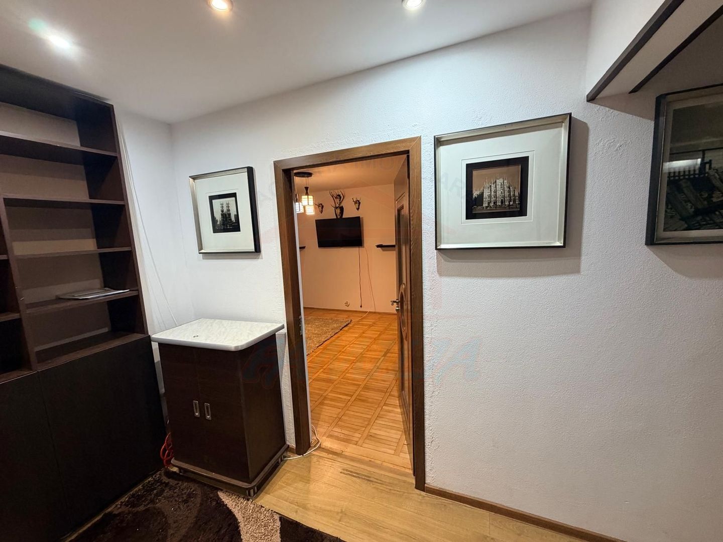 Inchiriem apartament cu 2 camere(+extindere), Siderurgistilor, parter. - Poză 16