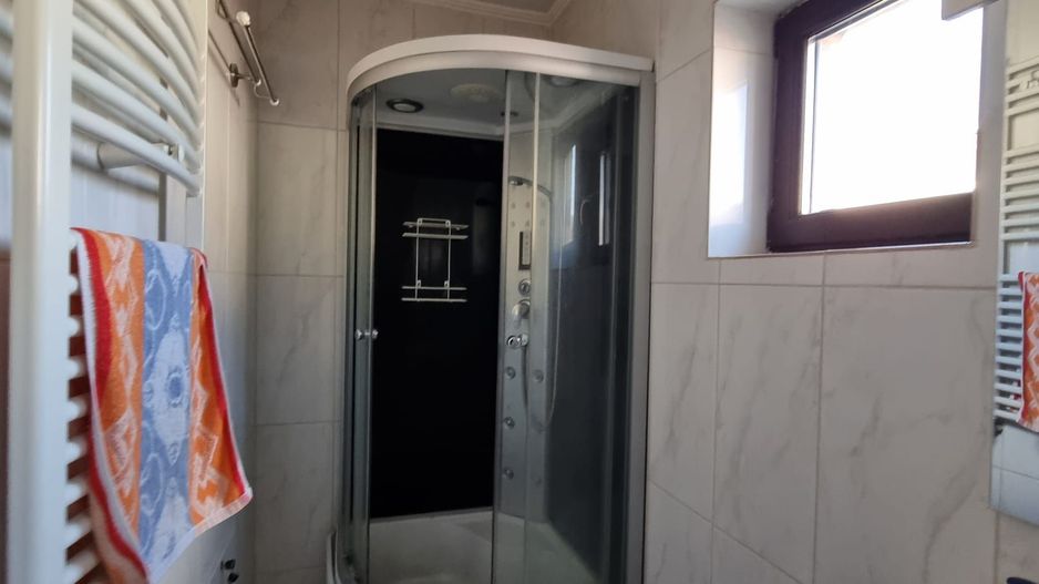 Casă individuală 4 camere - Poză 9
