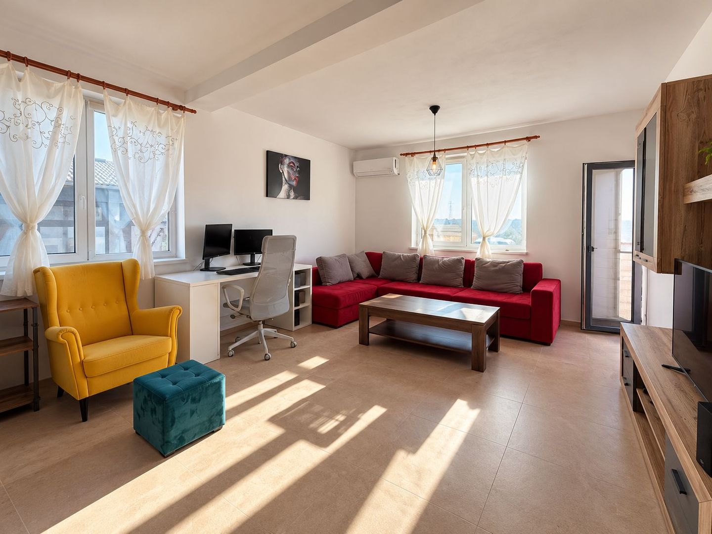 Dumbrăvița | 3 Camere | 76,6 mp | Grădină 46.5 mp | 2 Băi | Dressing | 2 Parcari - Poză 2