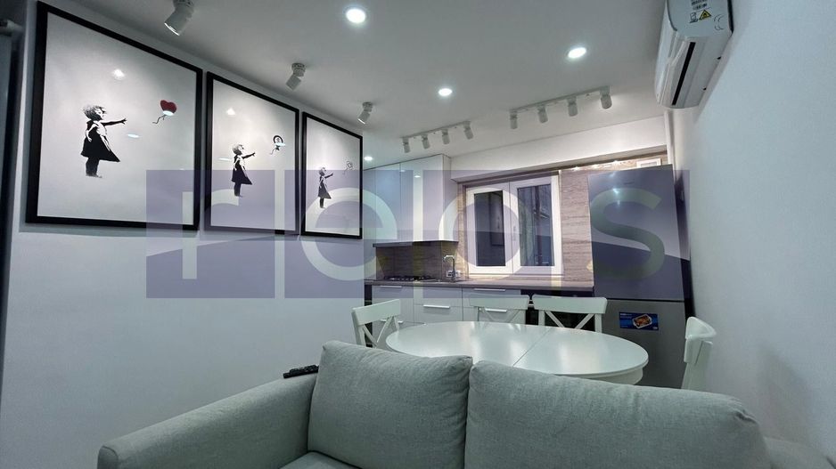 ÎNCHIRIERE 3 CAMERE | PIAȚA UNIRII | CENTRALA PROPRIE - Poză 1