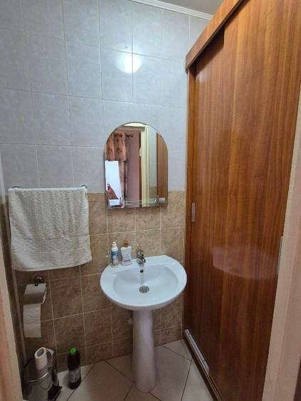 Apartament 3 camere-2 bai Berceni-Resita - Poză 9