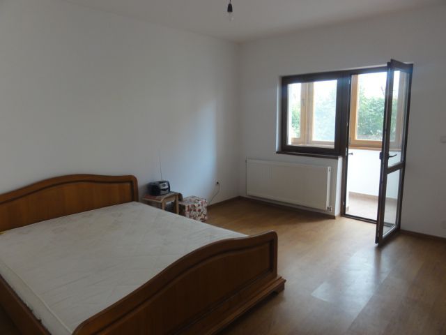 2 camere cu structura mare 65 mp utili - Poză 11