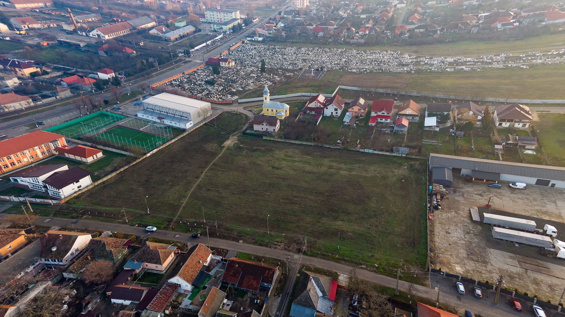 Teren intravilan Premium în Chișineu Criș - Poză 15