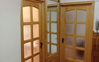 Apartament 2 camere, zona Nicolina 1, Iași – decomandat, scară renovată - Poză 3