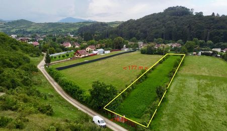 Teren de vânzare Târlungeni – Liniște, Natură și Priveliște !