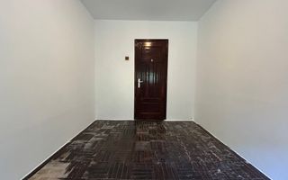 Apartament cu 3 camere și boxă în zona Complex KM5 - Poză 6