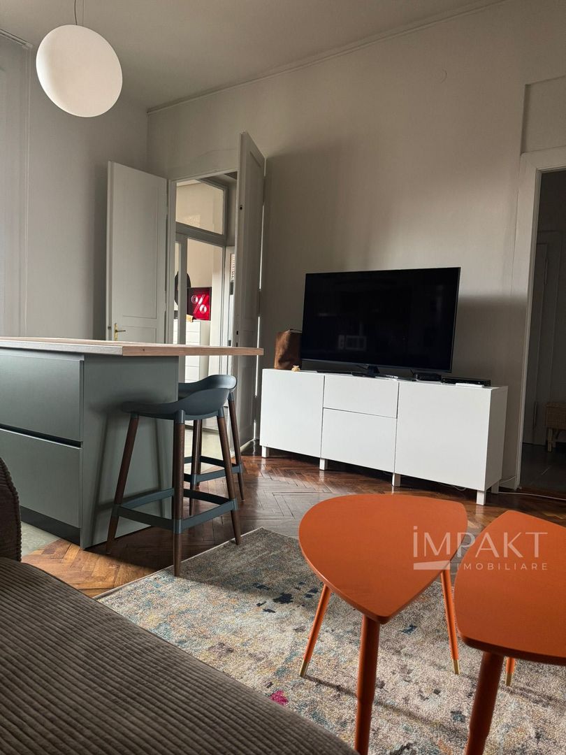 Închiriez apartament Ultracentral, zona UMF! - Poză 4