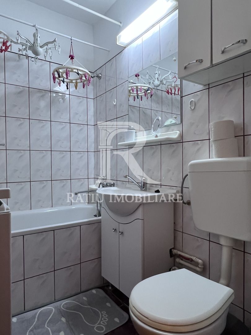 Apartament cu 3 camere | Etaj 2 | Rogerius | Oradea - Poză 9