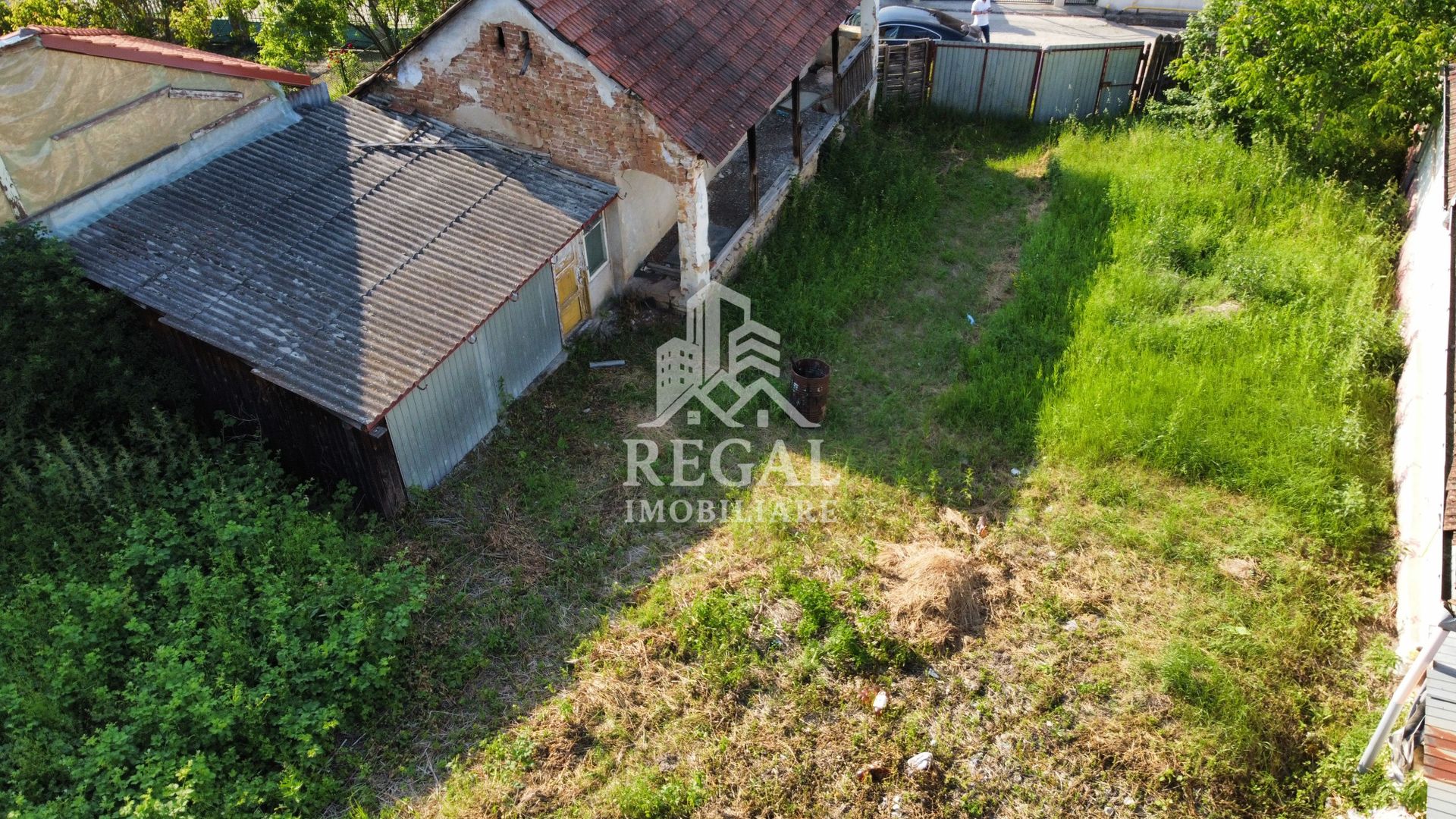 Casă de vânzare cu teren generos – 2.500 mp - Poză 6