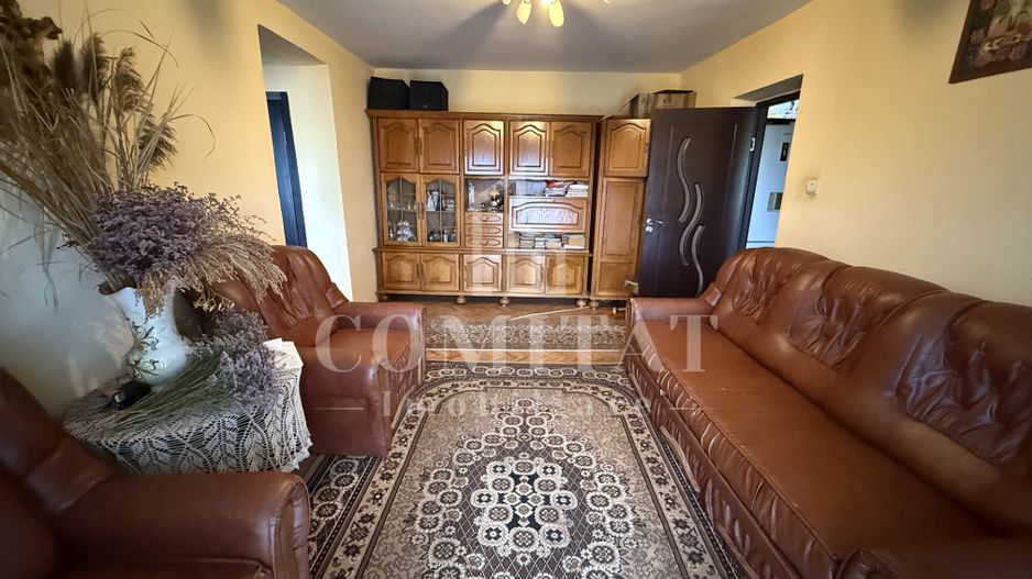 Apartament cu 3 camere la preț foarte bun | 66 mp | Cartierul Gruia - Poză 2