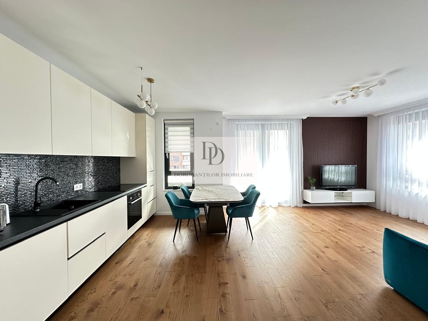 Apartament 2 camere, etaj intermediar- parcare subterană, Iulius Mall - Poză 2