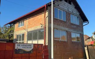 Două case la roșu în curte – Zona turistică Ocna Sibiului - Poză 4