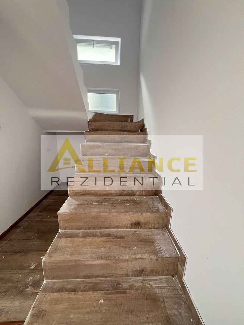 Casa Individuala - 4 camere - 400 M de STV - Poză 15