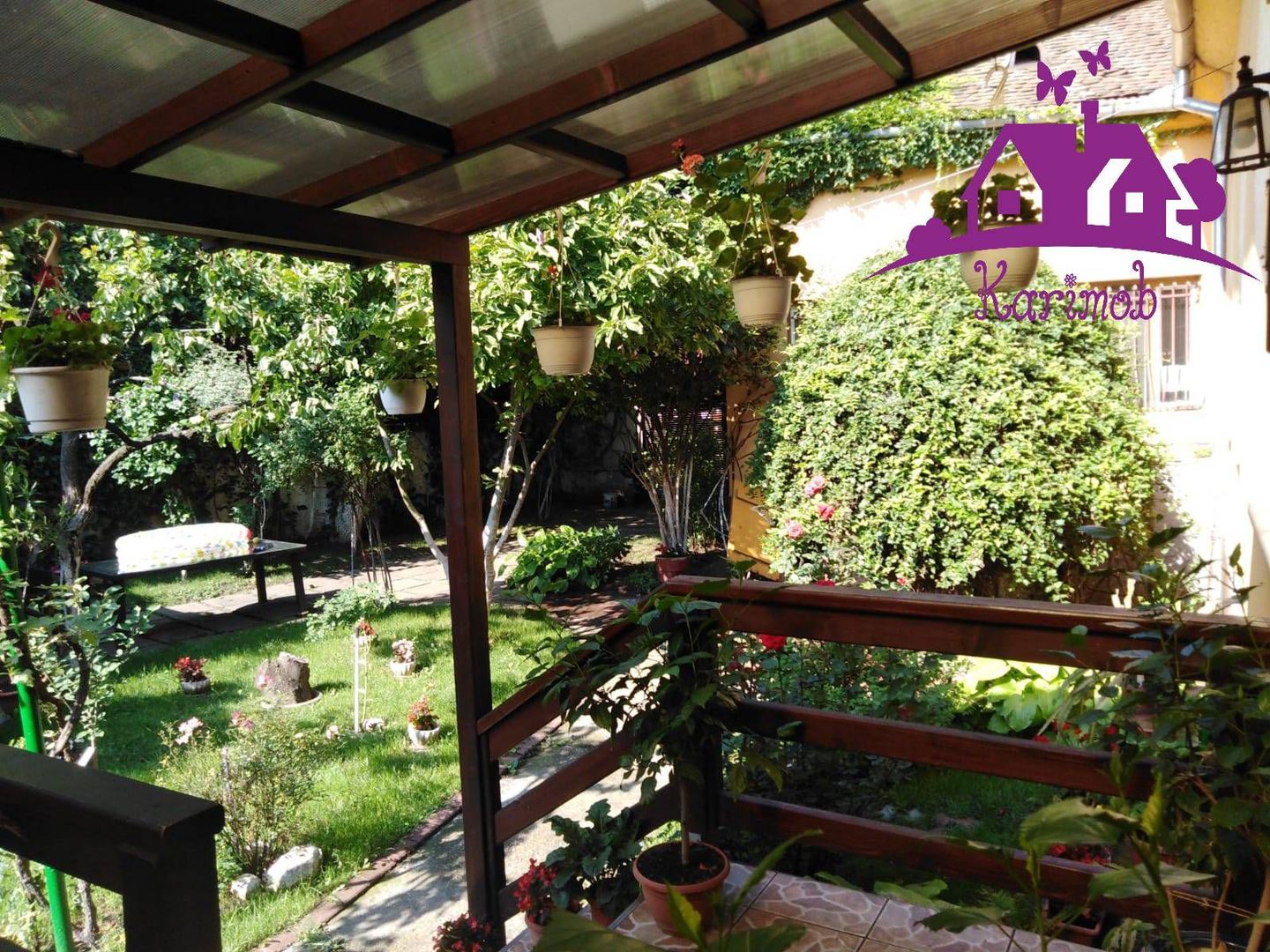 Casa si curte zona centrala - Poză 4