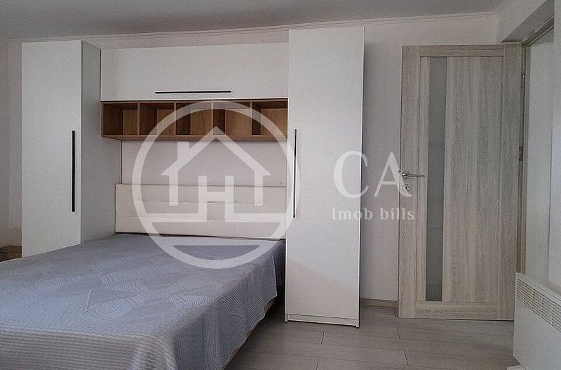 Apartament cu o camera de vanzare Ultracentral Oradea - Poză 3