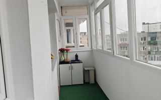 Apartament 3 camere 200m metrou Constantin Brâncuși Drumul Taberei - Poză 15