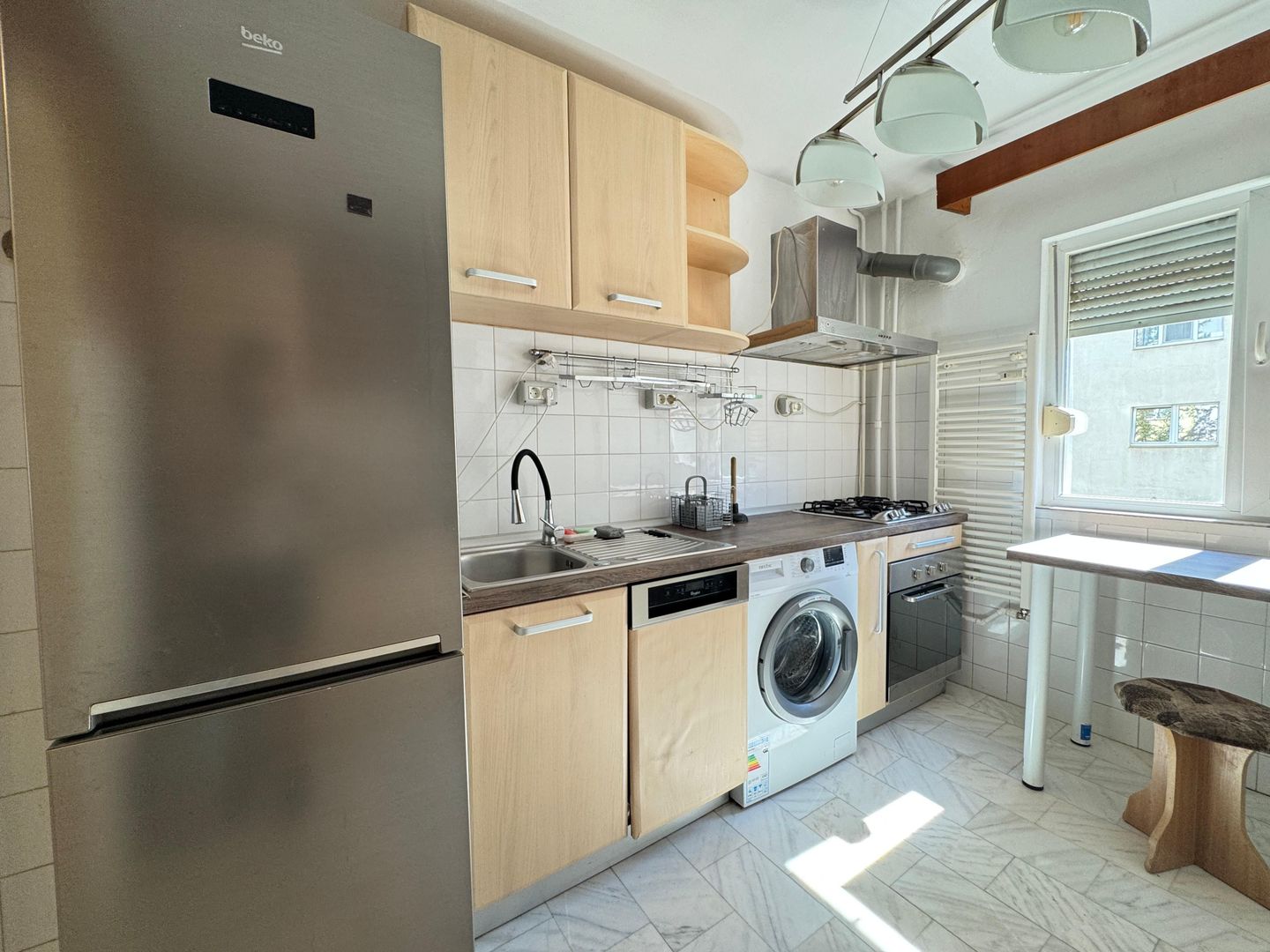 Apartament 3 camere-Spitalul Judetean-Girocului - Poză 3