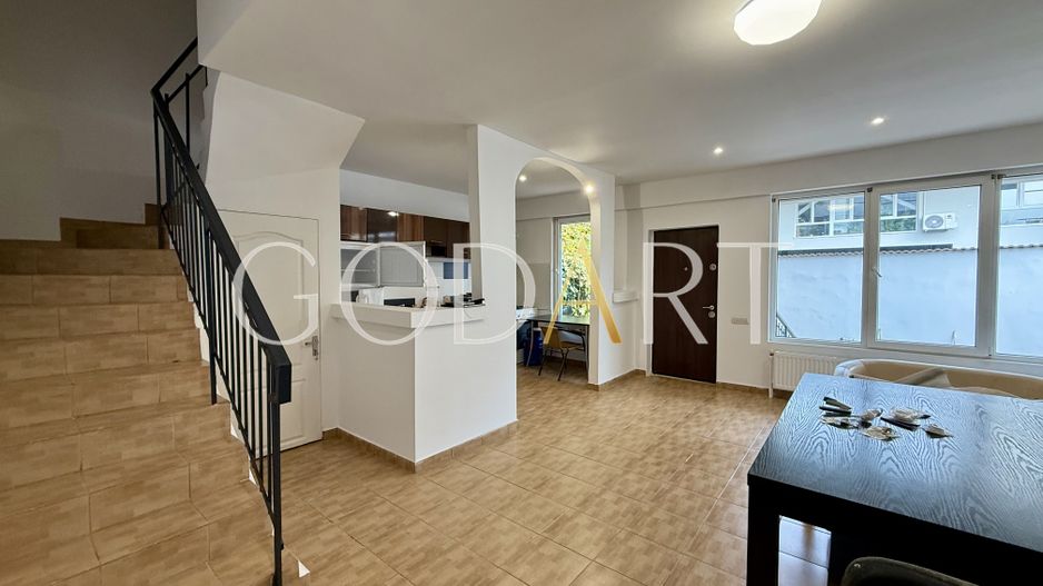 Oportunitate | Vila individuala | Curte | Tei - Poză 1