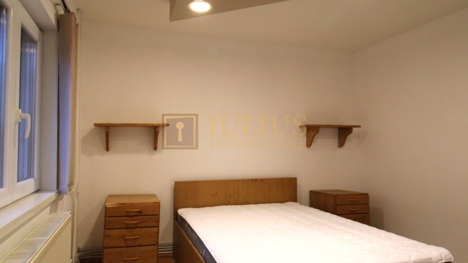 Decomandat, centrala pproprie, ideal pentru cei ce lucreaza de acasa. - Poză 16