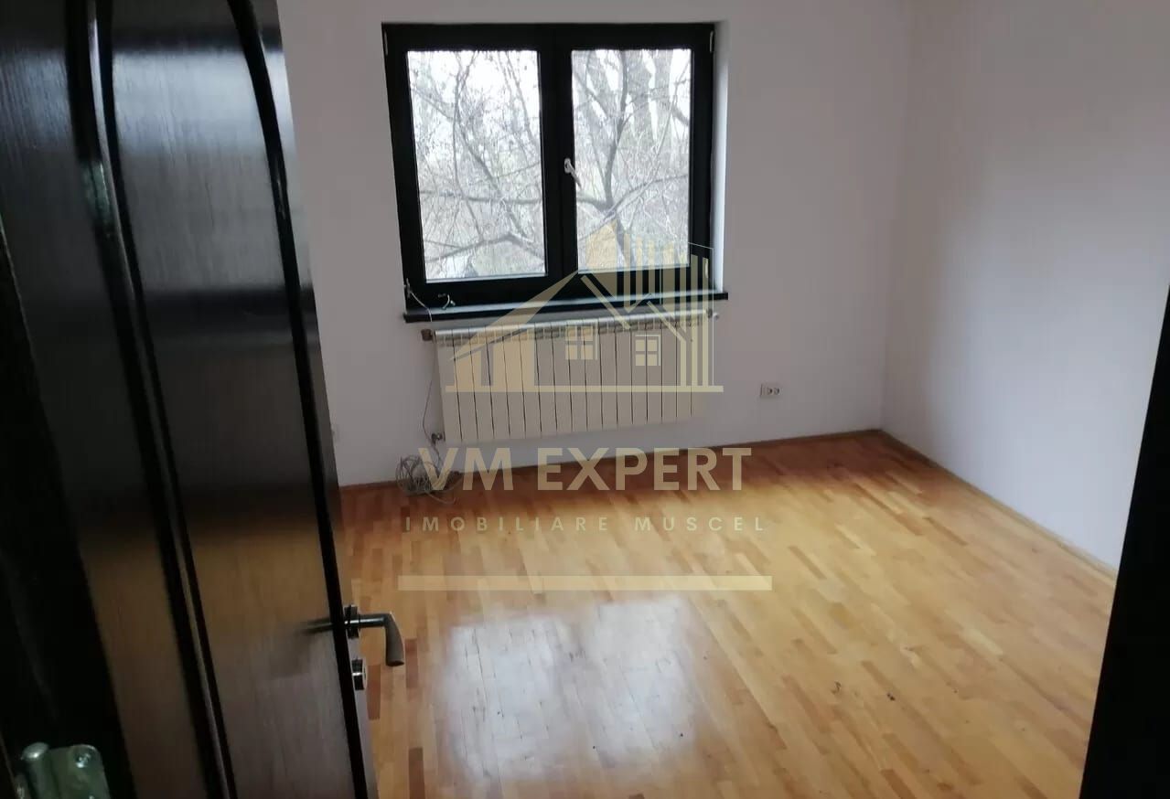 VILA 10 CAMERE TEREN 593MP, ZONA CENTRALA, CAMPULUNG - Poză 11