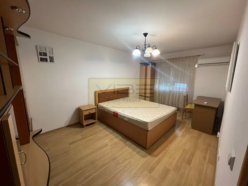 Apartament 3 camere decomandat Pacurari - 10 min Copou — fotografia 1