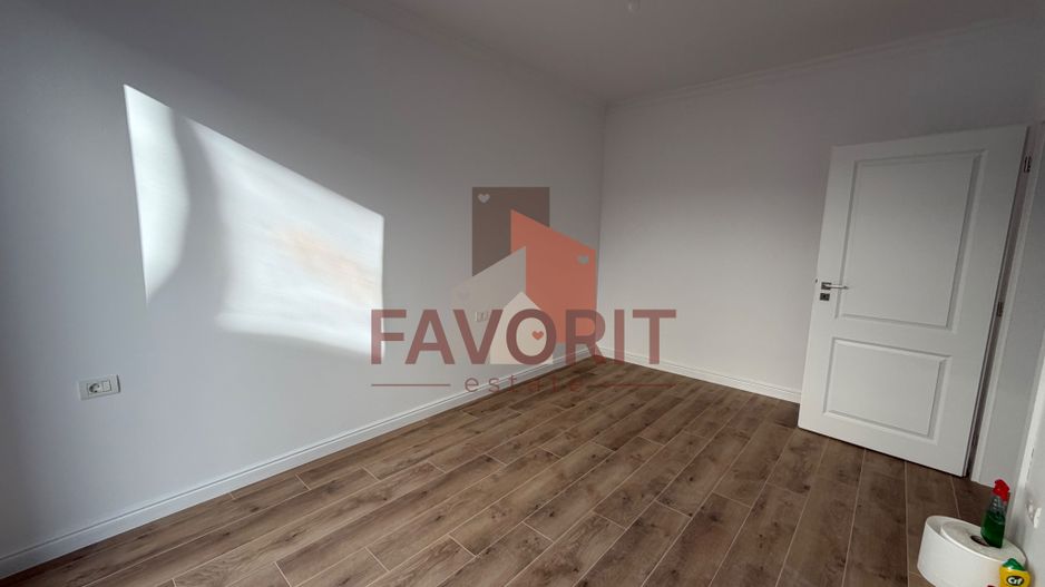Cu gradina proprie 71mp. . Zona Cora . Finisat la cheie - Poză 6