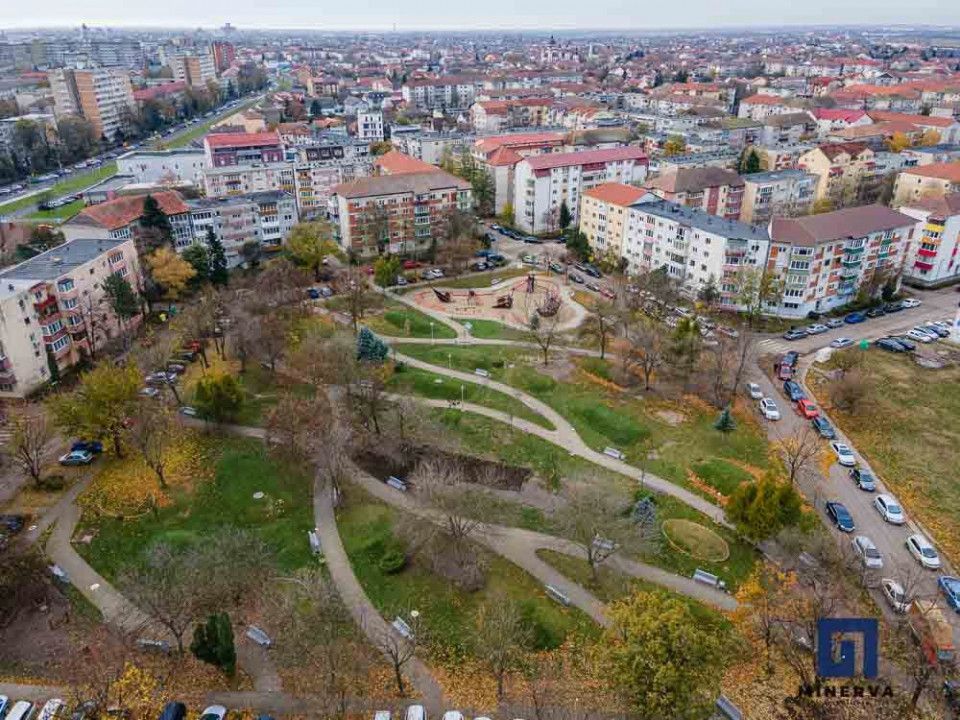 OCAZIE RARĂ: apartament 3 camere, etaj 1, Parcul Bucovina, Comision O - Poză 36