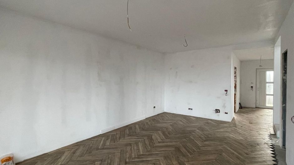 Duplex - 5 camere -toate utilitatile - Mosnita Noua - Urseni - Poză 3