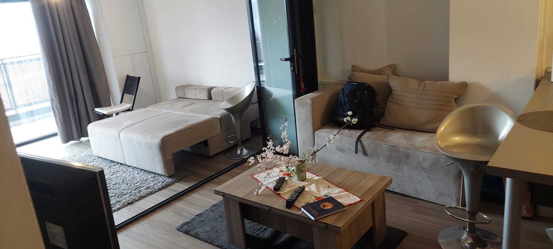 Apartament modern de inchiriat - Poză 2