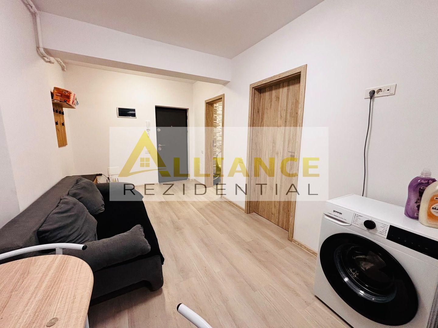 APARTAMENT DE VANZARE | STRADA BIRUINTEI | LOC DE PARCARE INCLUS - Poză 3