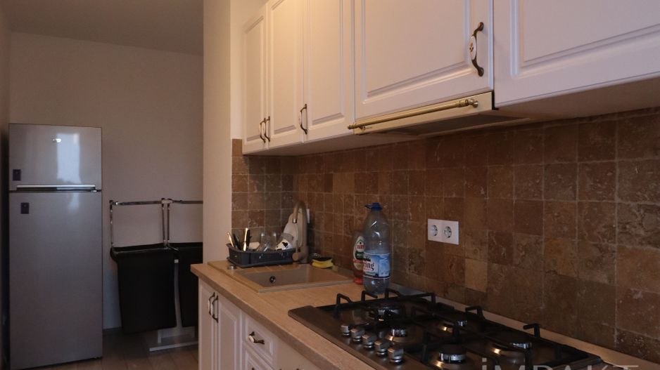 Apartament tip studio cu nisa de dormit, Piata 1 Mai! - Poză 8