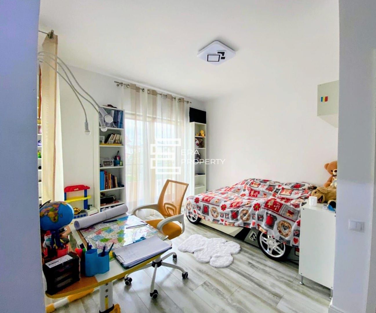 Casă single modern amenajata- panouri fotovoltaice –Cartierul Primaverii Sibiu - Poză 18