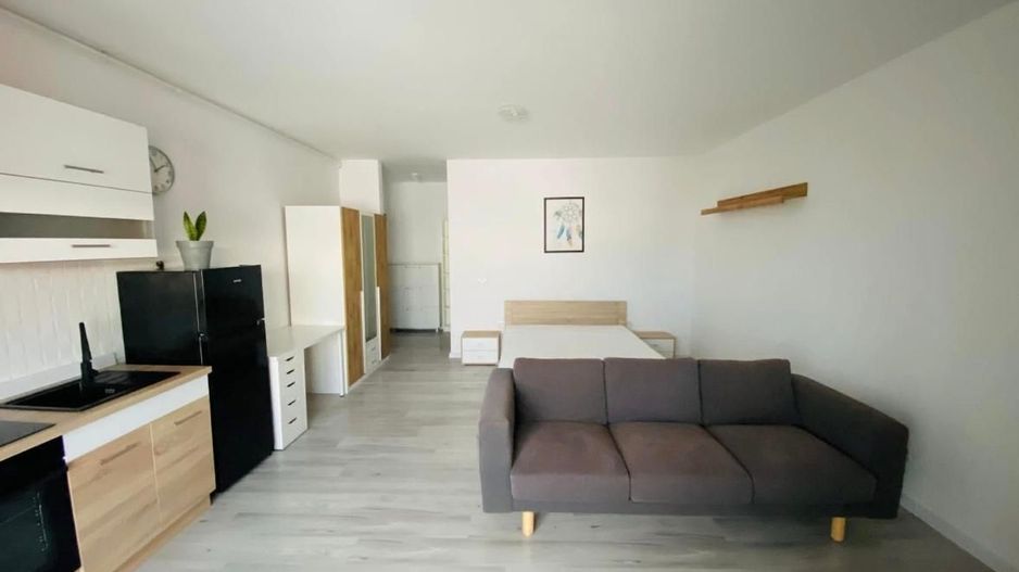 Giroc | 1 Camera | Mobilat si Utilat | Loc de parcare - Poză 3