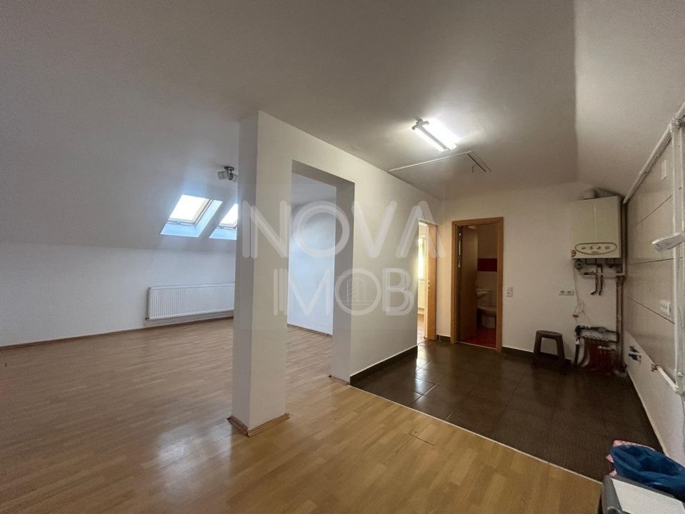 Apartament 2 camere cu pod , zona Strand II - Poză 2