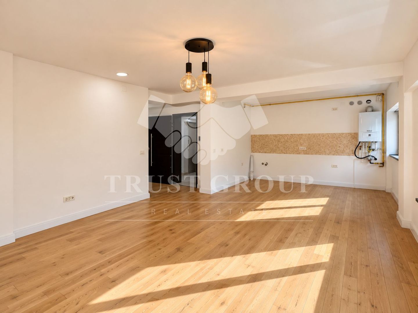 Apartament 3 camere Polona | Loc de parcare - Poză 4