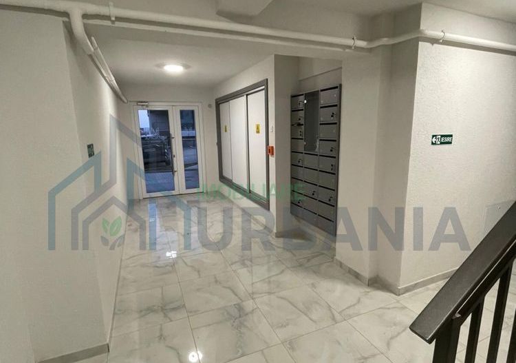 Proprietar - Apartament 2 camere, 60 mp, etaj 1, parcare intabulata - Poză 2