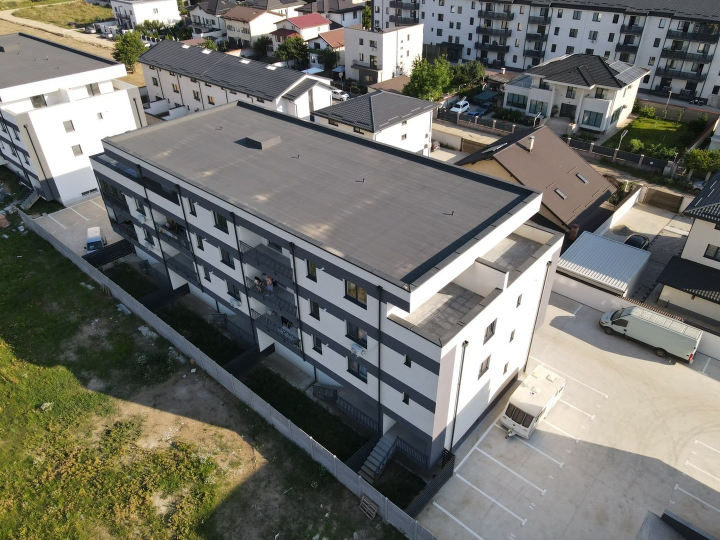 AP. 2 CAMERE - GRADINA PROPRIE 60 MP, BLOC FINALIZAT, PARCARE, COMS 0% - Poză 13