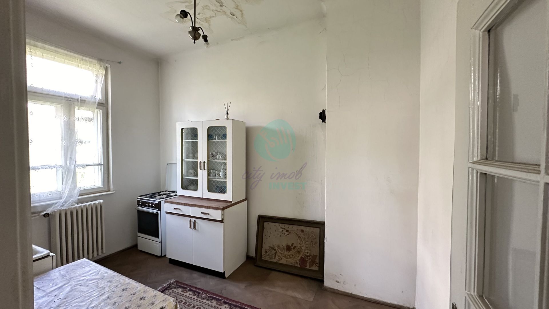 Curte generoasa si casa spatioasa in ZONA VATRA LUMINOASA - Poză 15