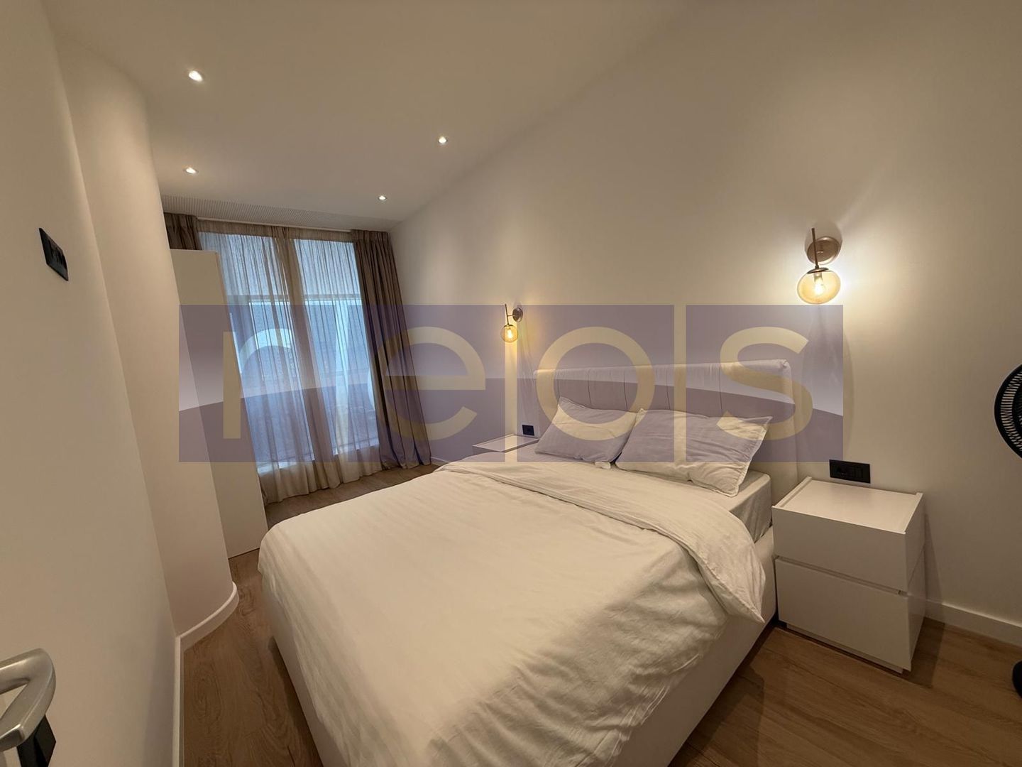 INCHIRIERE 4 CAMERE | ONE NORTH LOFT | MOBILAT SI UTILAT LUX | LOC PARCARE | - Poză 18