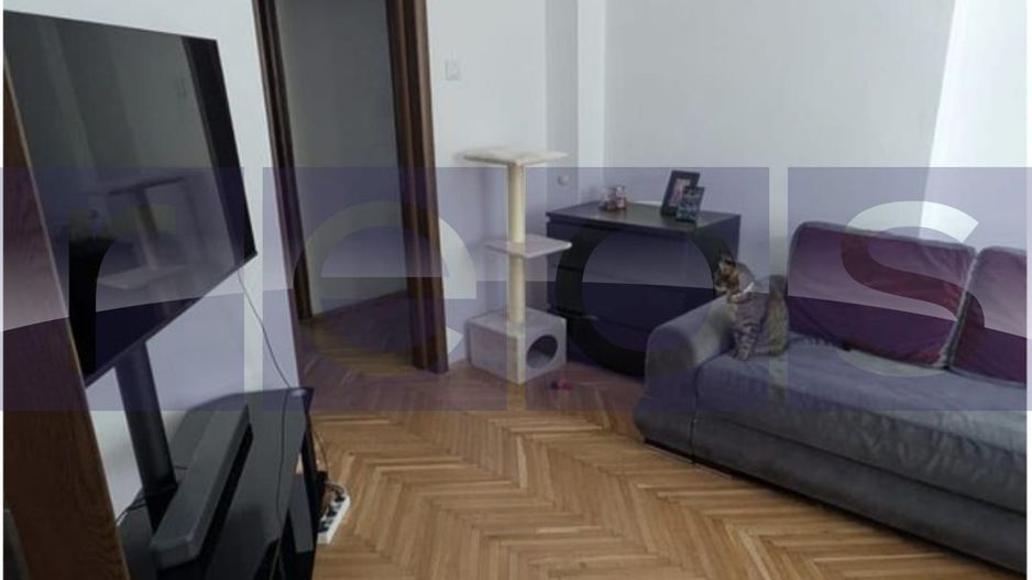 VANZARE  3 CAMERE  IN  VILA INTERBELICA  –PIATA VICTORIEI - Poză 4