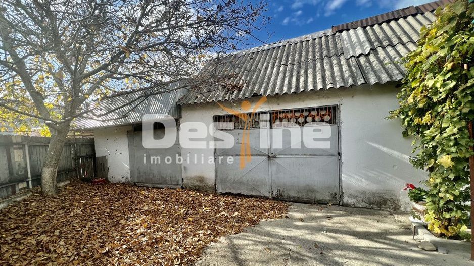 Garaj suprafata generoasa, str Dragos Voda, Vaslui - Poză 1