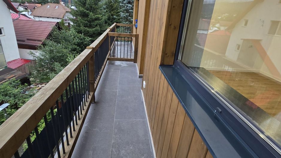 Apartament cu 2 camere 65,10 mp + 30 mp pod - vedere la muntii Caraiman Busteni - Poză 9